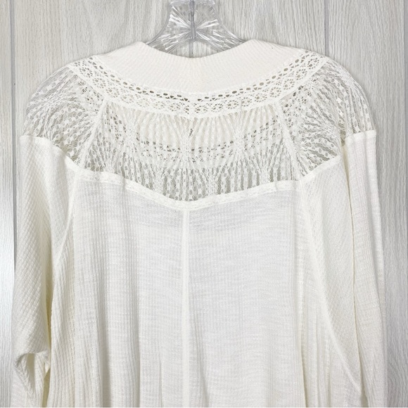 Free People | Spring Valley White Waffle Knit Lace Neck Long Sleeve Top Size XS - Picture 4 of 12